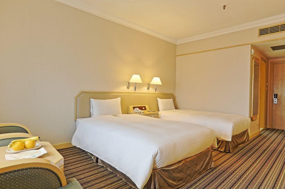 Santos Hotel Taipeh Exterior foto